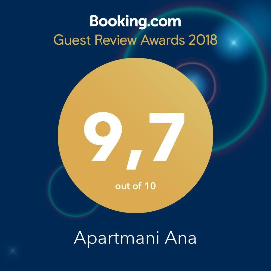 Apartmani Ana คาชเตลา ภายนอก รูปภาพ